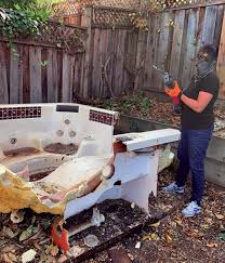 Best Furniture Removal  in Colon, MI